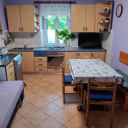 Apartman Jadranka 베리로신즈 외부 사진